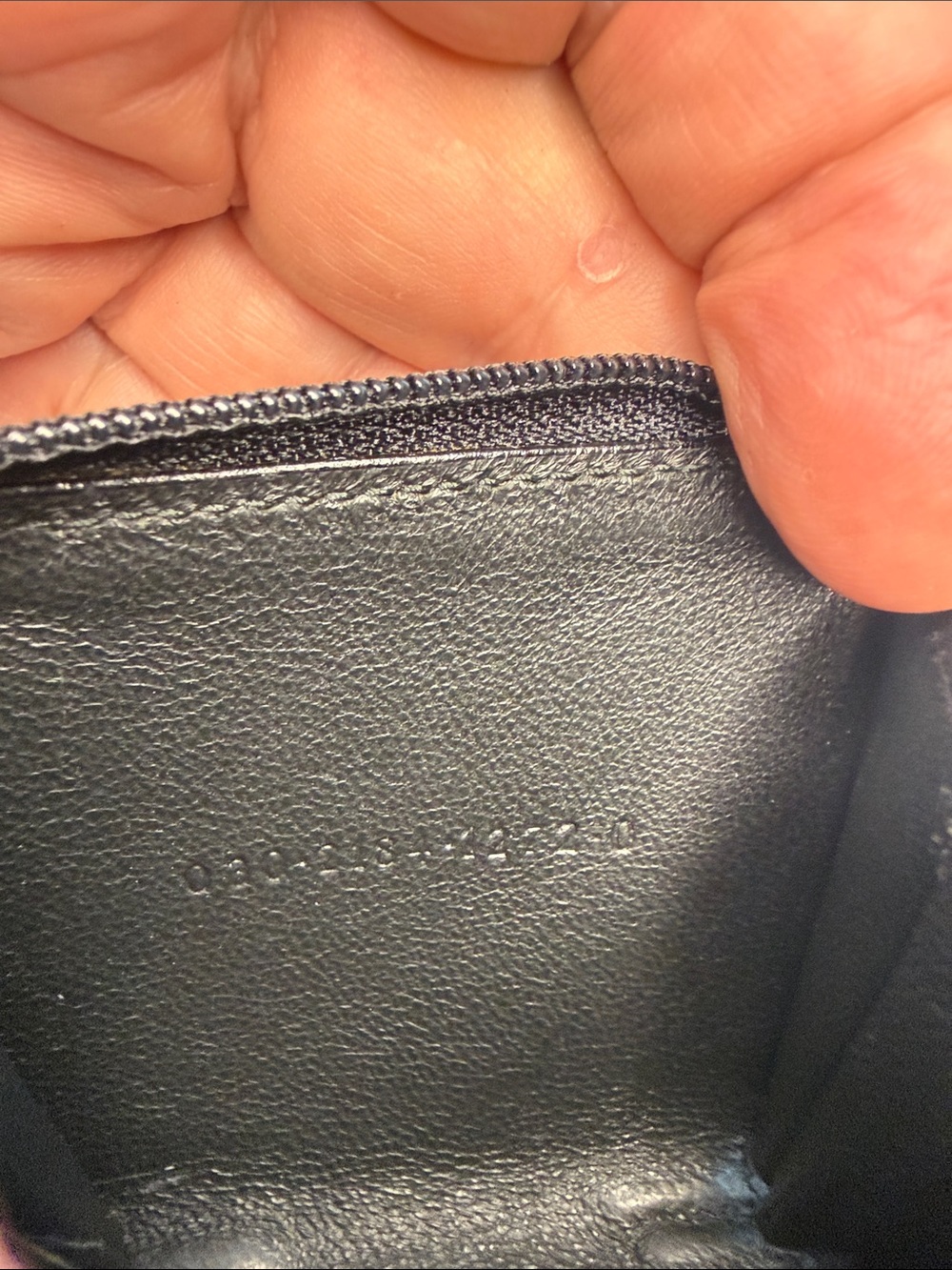 Gucci Black Leather Zip Around Coin Case Wallet - Picture 7 of 11